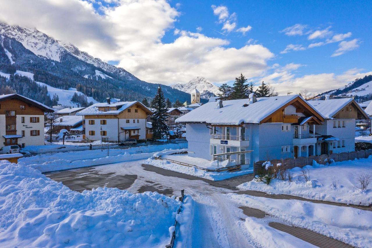 Appartments Lercher Irma San Candido Bagian luar foto