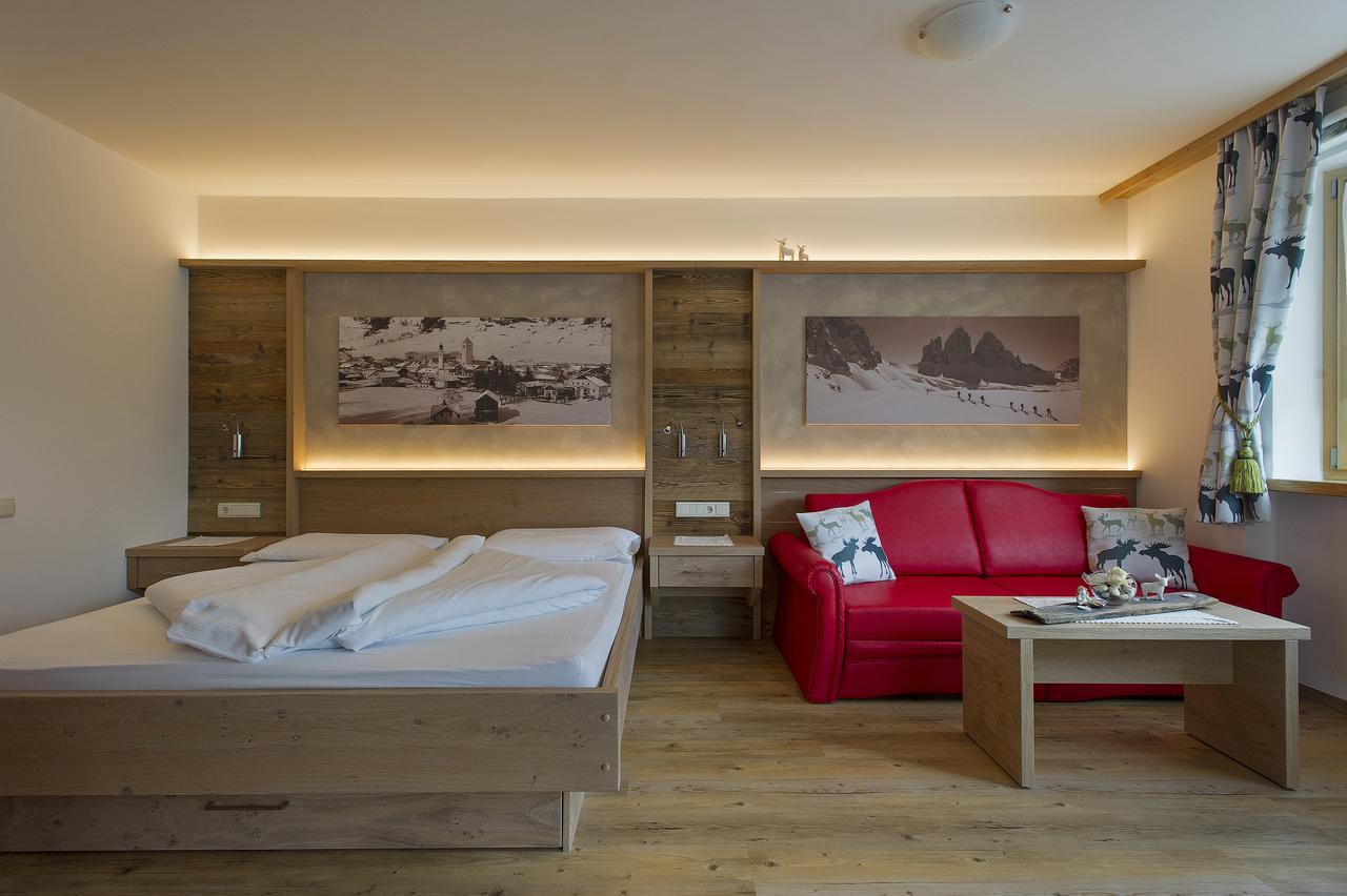 Appartments Lercher Irma San Candido Bagian luar foto